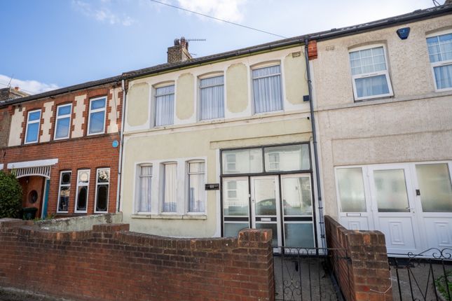 Milton Road, Swanscombe, Kent, DA10 3 bed terraced house for sale