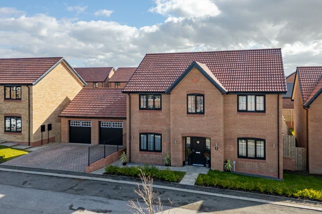 Roe Way, Wynyard 5 bed barn conversion for sale