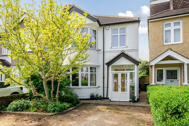 Circle Gardens, Merton Park, London... 3 bed semi