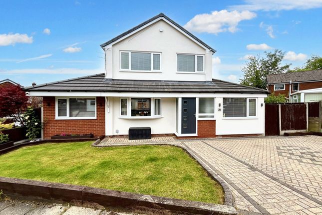 Melton Drive, Bury, BL9 3 bed detached house for sale