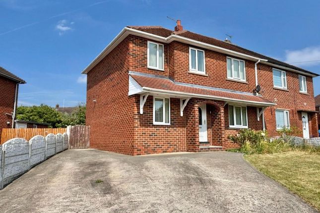 5 bedroom semi-detached house for sale