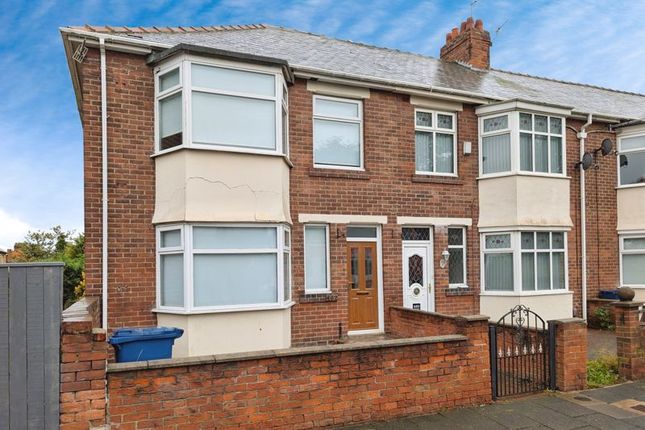 3 bedroom end of terrace house for sale