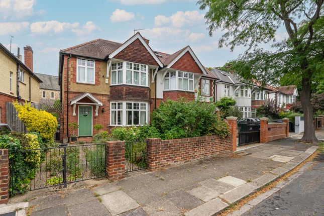 4 bedroom semi-detached house for sale