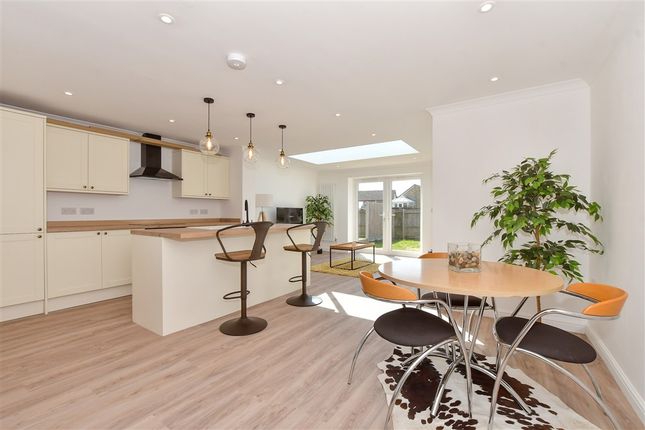 Patterson Close, Deal, Kent 3 bed terraced house for sale