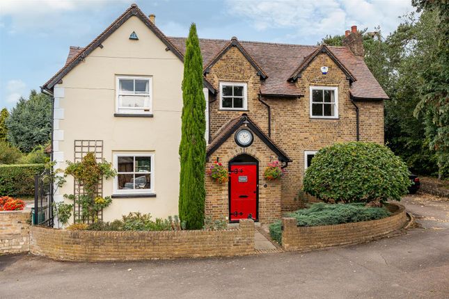 Church Lane, Broxbourne 4 bed detached house for sale