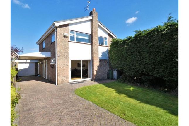 4 bed detached house