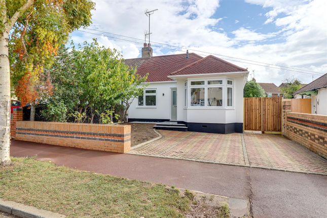 3 bedroom semi-detached bungalow for sale
