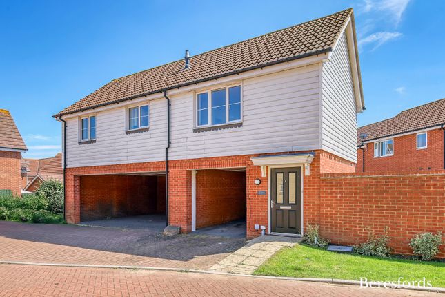 Masters Crescent, Basildon, SS15 2 bed property for sale