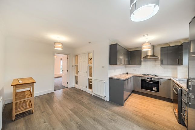 Ashurst Close, Northwood 3 bed end of terrace house for sale