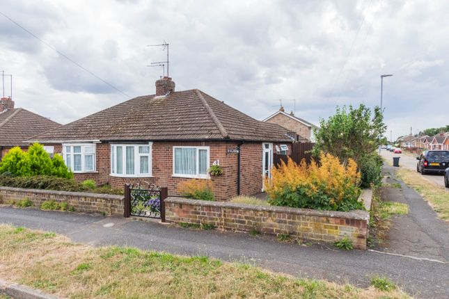 2 bedroom semi-detached bungalow for sale