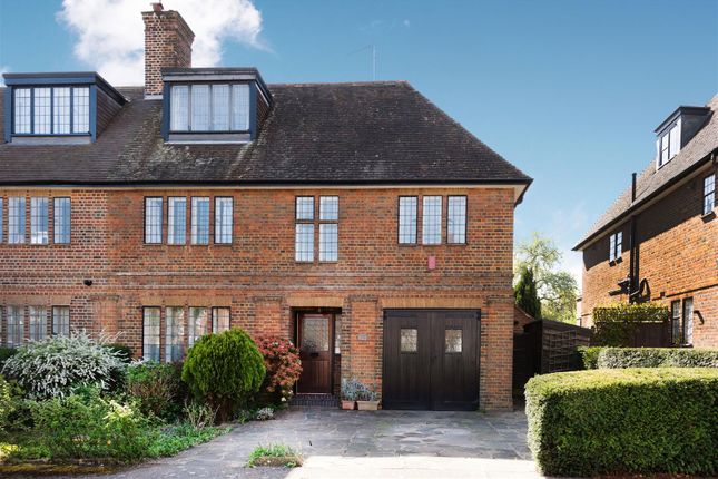 7 bedroom semi-detached house for sale