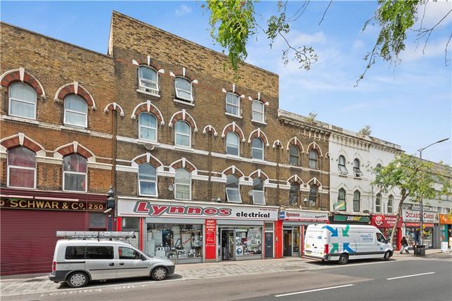 Walworth Road, London, SE17 3 bed apartment for sale