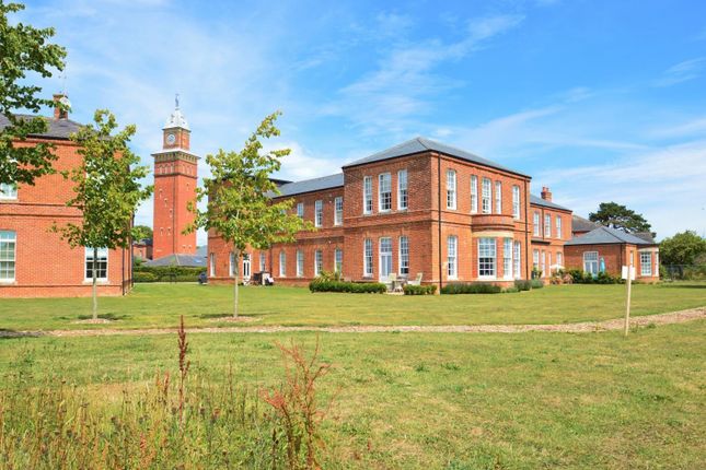 Gatcombe Manor Estate, Newport 2 bed apartment for sale