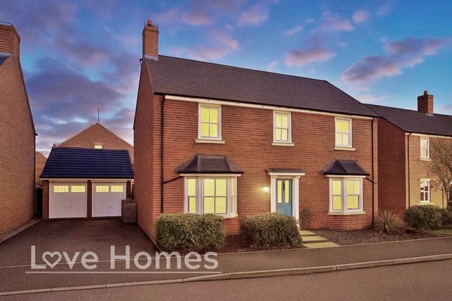 Wagstaff Way, Ampthill 4 bed detached house for sale