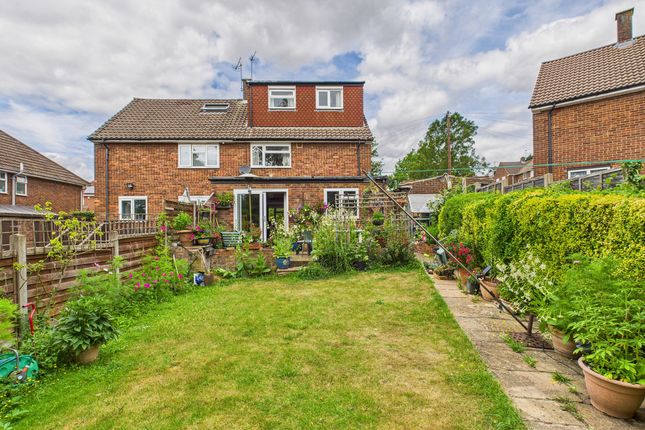Fairway, Hemel Hempstead, HP3 4 bed semi