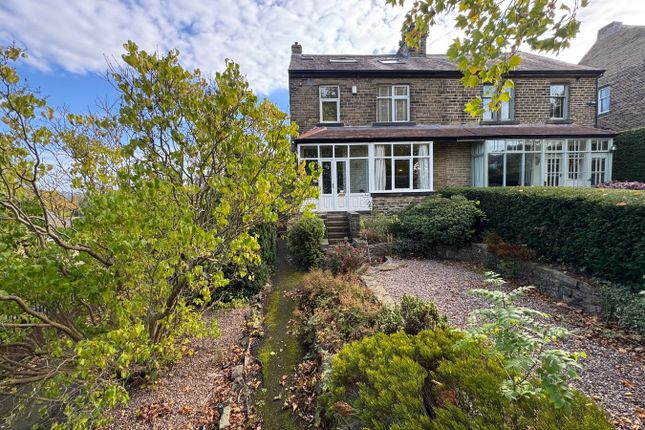 Beechwood Grove, Moorhead, Shipley, BD18 5 bed semi