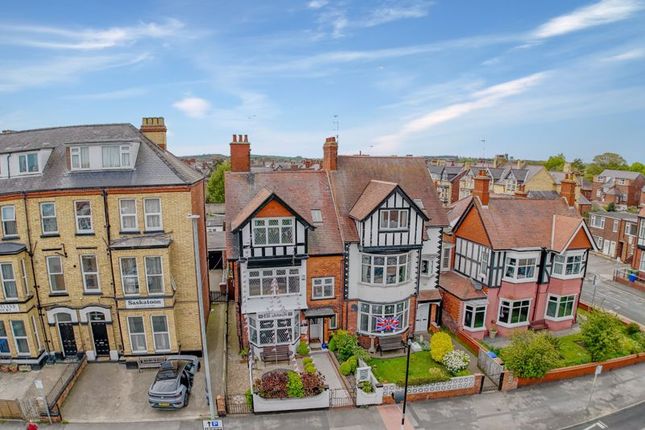 7 bedroom semi-detached house for sale