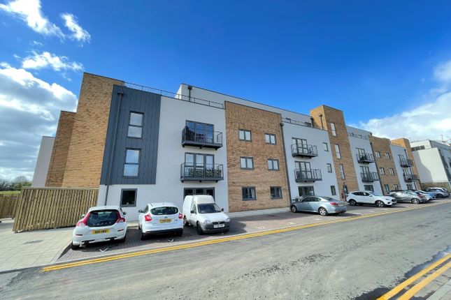 Heather Apartments, 1 Cypress Road... 2 bed apartment for sale