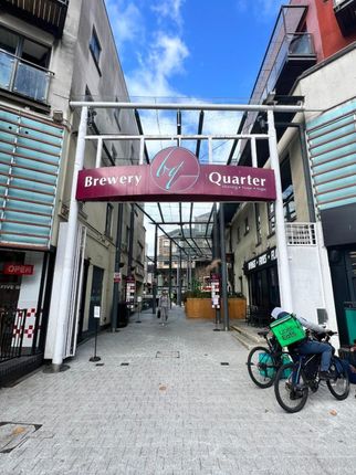 Caroline Street, Cardiff, CF10 3 bed apartment for sale