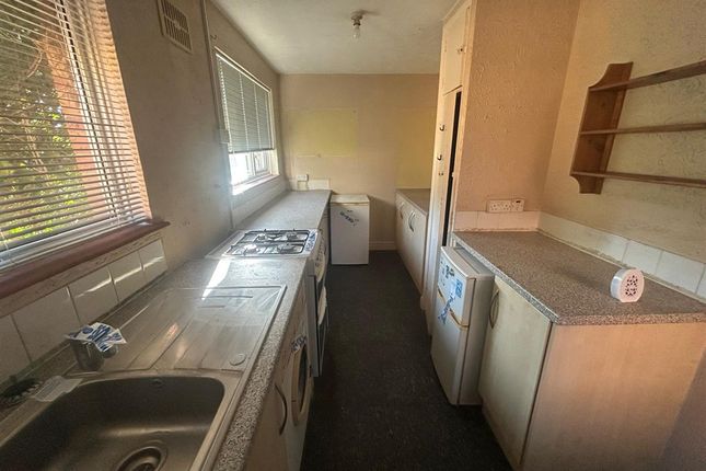 Stockheath Way, Havant, Hampshire 2 bed semi