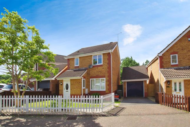 Exmoor Close, Swindon SN25 3 bed detached house for sale