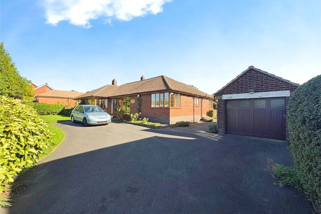 Frances Crescent, Warwickshire CV12 3 bed bungalow for sale