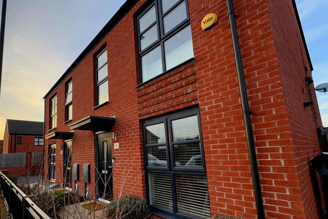 3 bedroom semi-detached house for sale