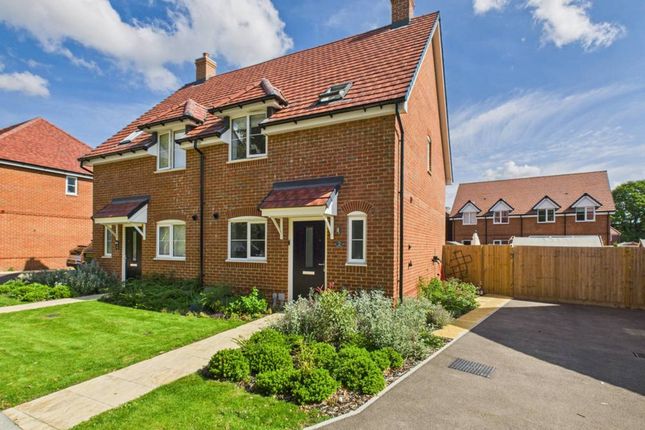2 bedroom semi-detached house for sale