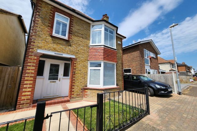 Pegwell Avenue, Ramsgate CT11 3 bed detached house for sale
