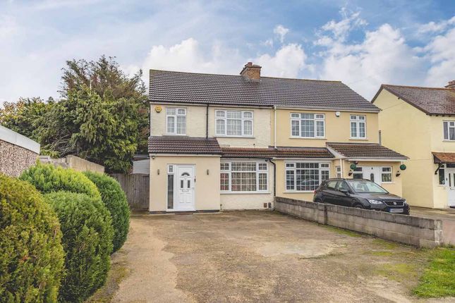 Brook Crescent, Cippenham SL1 4 bed semi