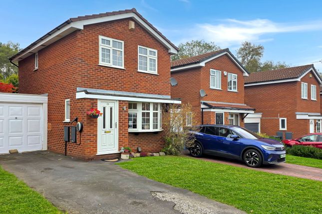 Fulbrook Way, Manchester M29 3 bed detached house for sale