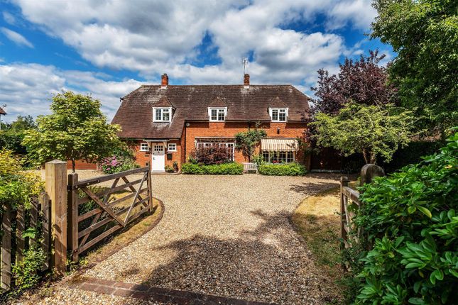 MADDOX LANE, LITTLE BOOKHAM, KT23 3 bed detached house for sale