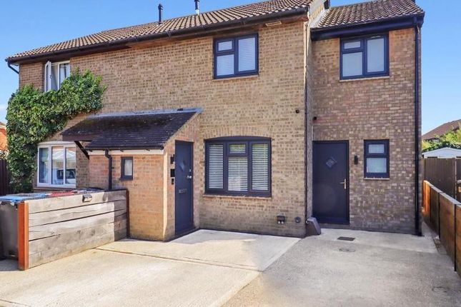 The Meadows, Herne Bay, Kent, CT6 7XF 3 bed semi