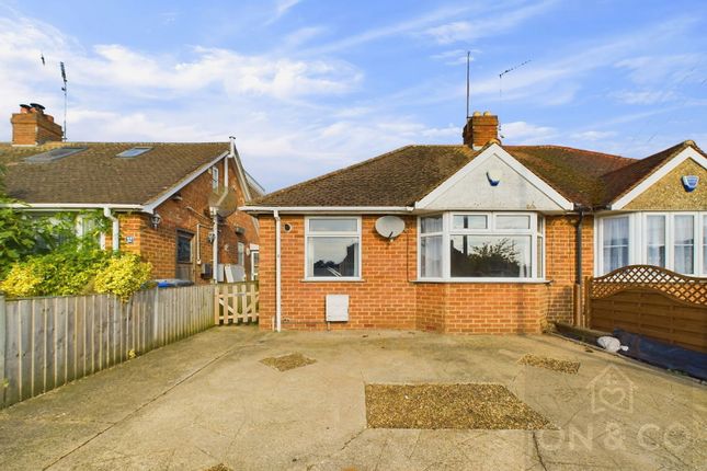 2 bedroom semi-detached bungalow for sale