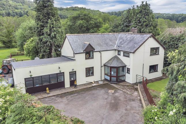4 bedroom cottage for sale