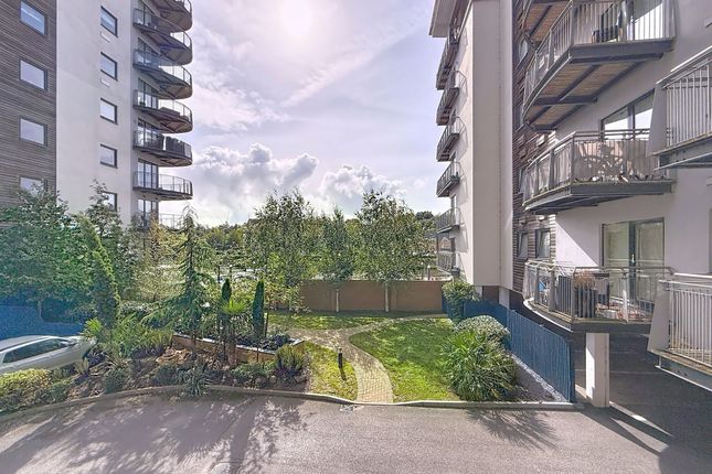 Watkiss Way, Cardiff, CF11 2 bed apartment for sale