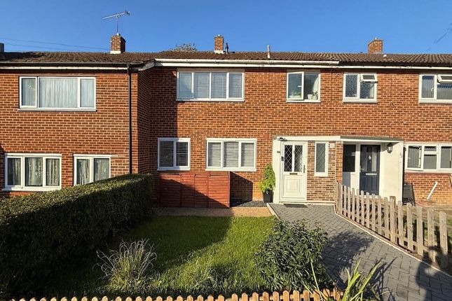 Abbots Grove, Stevenage, SG1 1NS 3 bed terraced house for sale