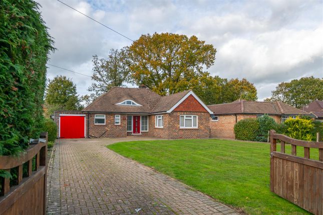 Cheyne Walk, Horley 4 bed detached bungalow for sale