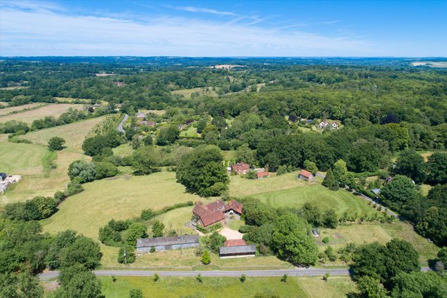 6 bedroom farm house for sale
