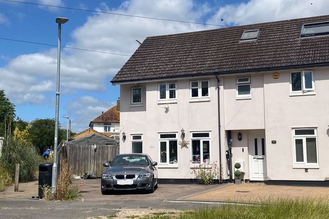 Dugdale Hill Lane, Potters Bar 3 bed terraced house for sale