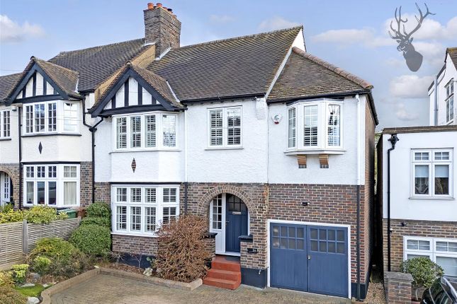 5 bedroom semi-detached house for sale
