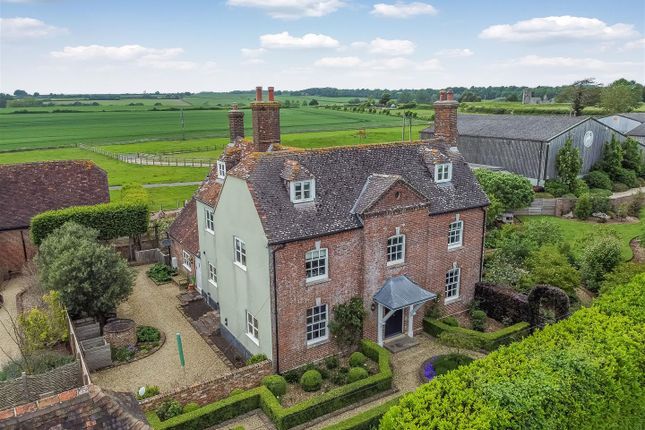 Knowlton 5 bed detached house for sale