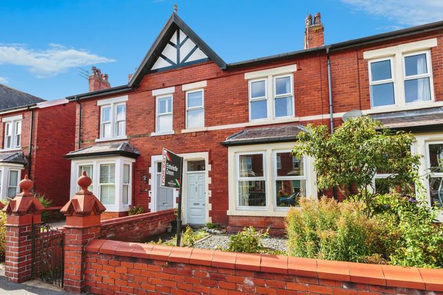 5 bedroom terraced house for sale