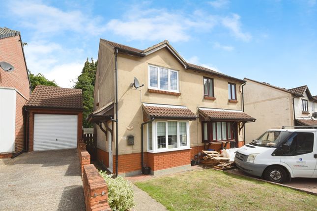 2 bedroom semi-detached house for sale