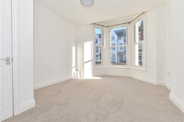 2 bed flat