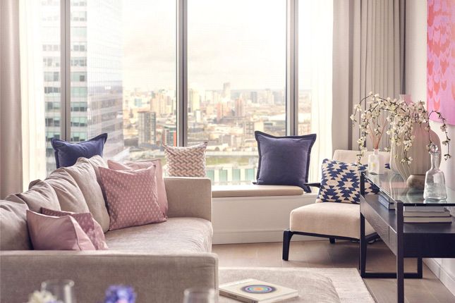 Park Drive, Canary Wharf, E14 2 bed apartment for sale