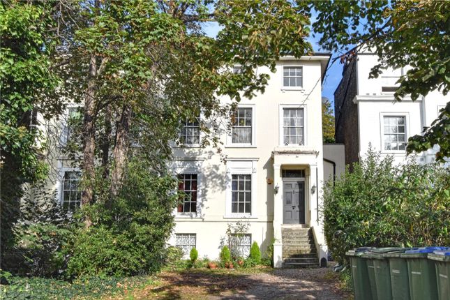Shooters Hill Road, Blackheath... 2 bed apartment for sale