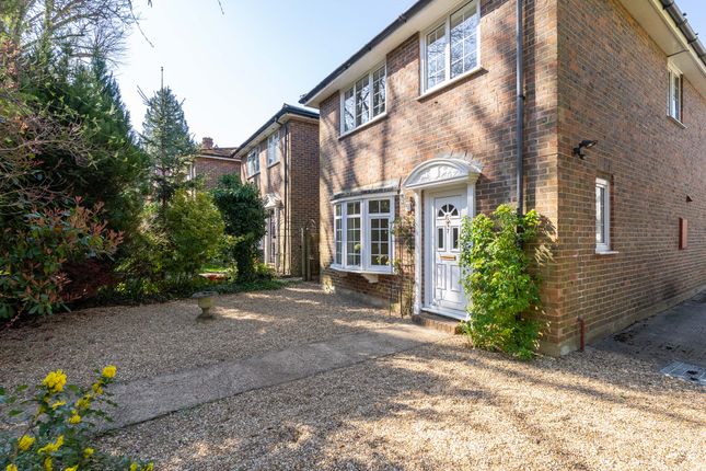 Knoll Road, Dorking 3 bed detached house for sale