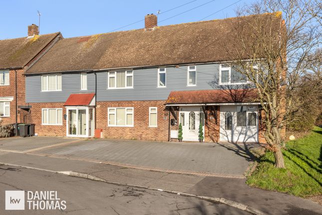 Princesfield Road, Waltham Abbey, Essex 5 bed end of terrace house for sale