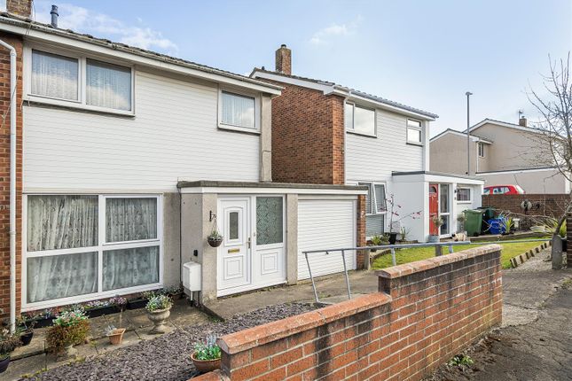 Lays Drive, Keynsham, Bristol 3 bed link detached house for sale